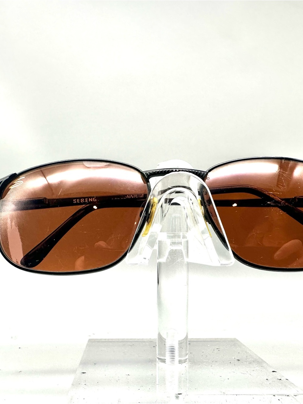 Serengeti Millennium DR5499 Sunglasses Black Metal Frame Brown Drivers Lens Flaw